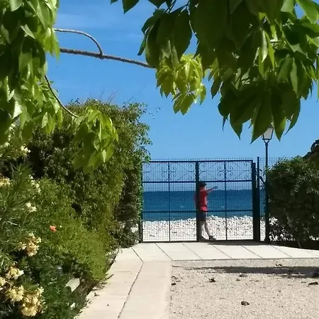 Steps From Beach!! - Pool - Ac * אלתיאה